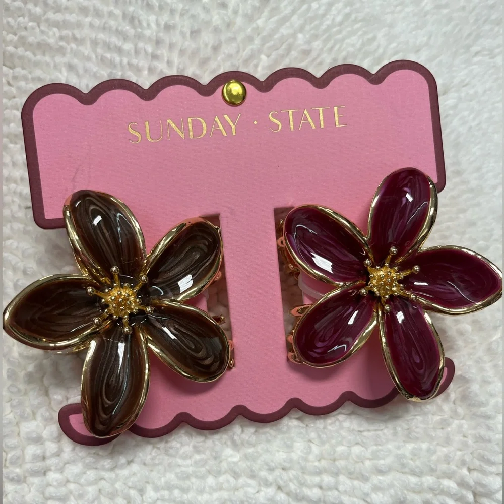 NWT โ๏ธ๐บโ๏ธ Sunday State gorgeous Hair Claw Enamel Clips set of 2 - Picture 5 of 9